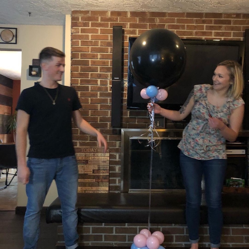 Meet your Posher, Mia